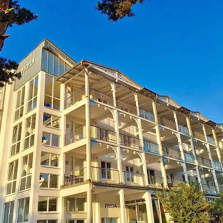 Villa Freia In Binz - Wg 11 Mit Meerblick Und Balkon Exterior photo