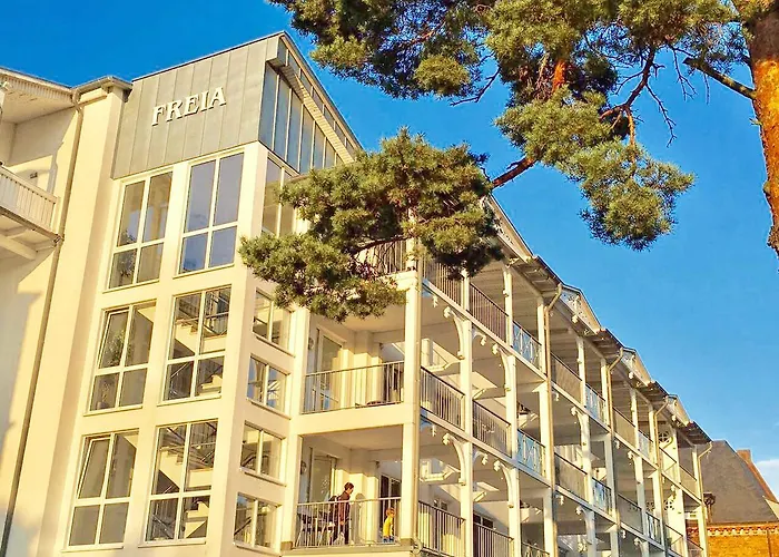Villa Freia In Binz - Wg 11 Mit Meerblick Und Balkon
